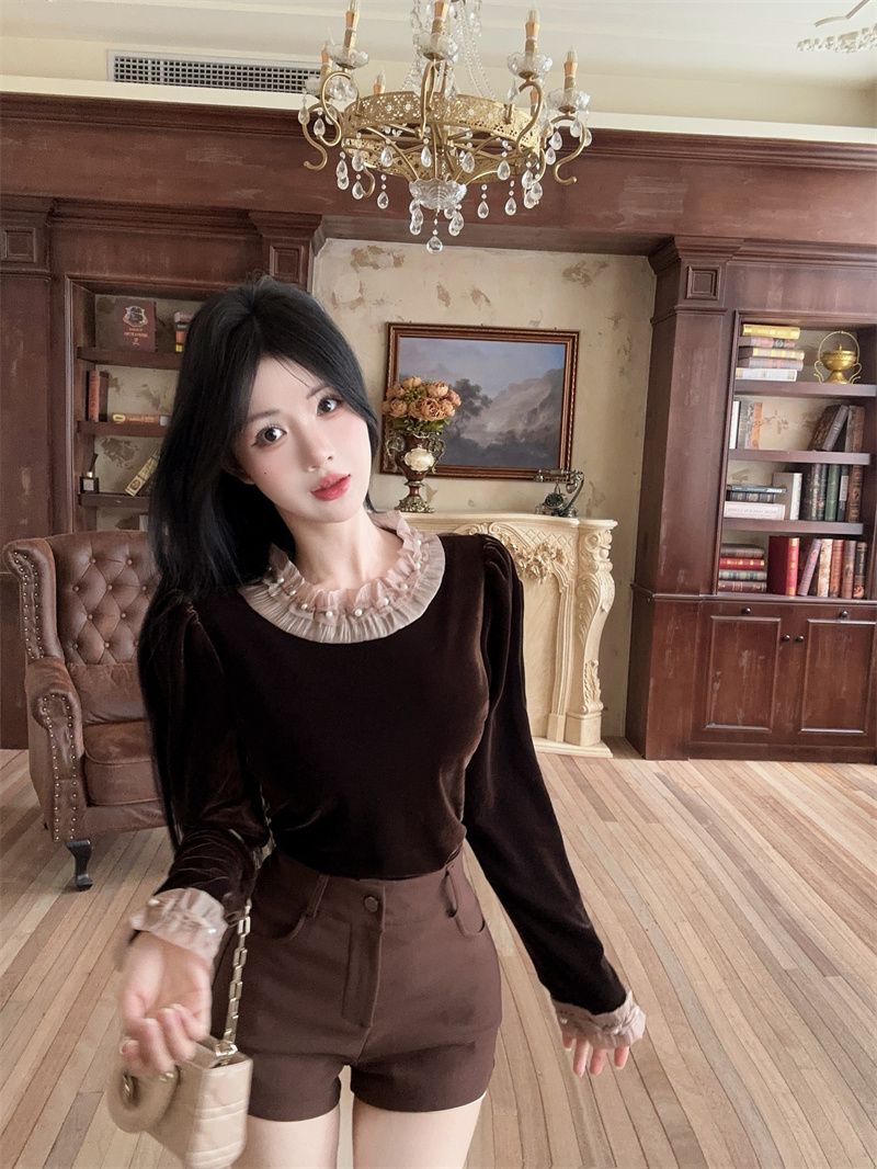 Women's Velvet Bubble Sleeve Shirt 2025 Fall Inner Top - Image 4