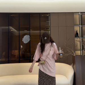 JING DIAN Custom Pink Crew Neck Oversized T-Shirt and Skirt Set