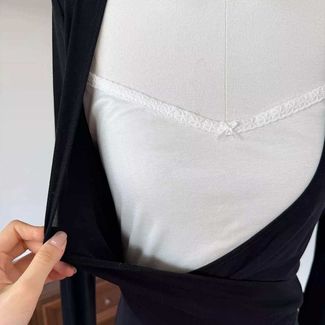 Women's Black V-Neck Long Sleeve Slim Fit Top - Image 5